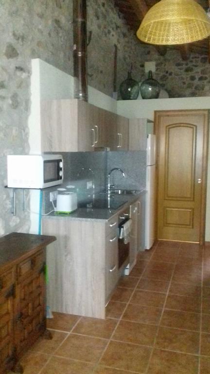 Can Carreras Albanya Luaran gambar